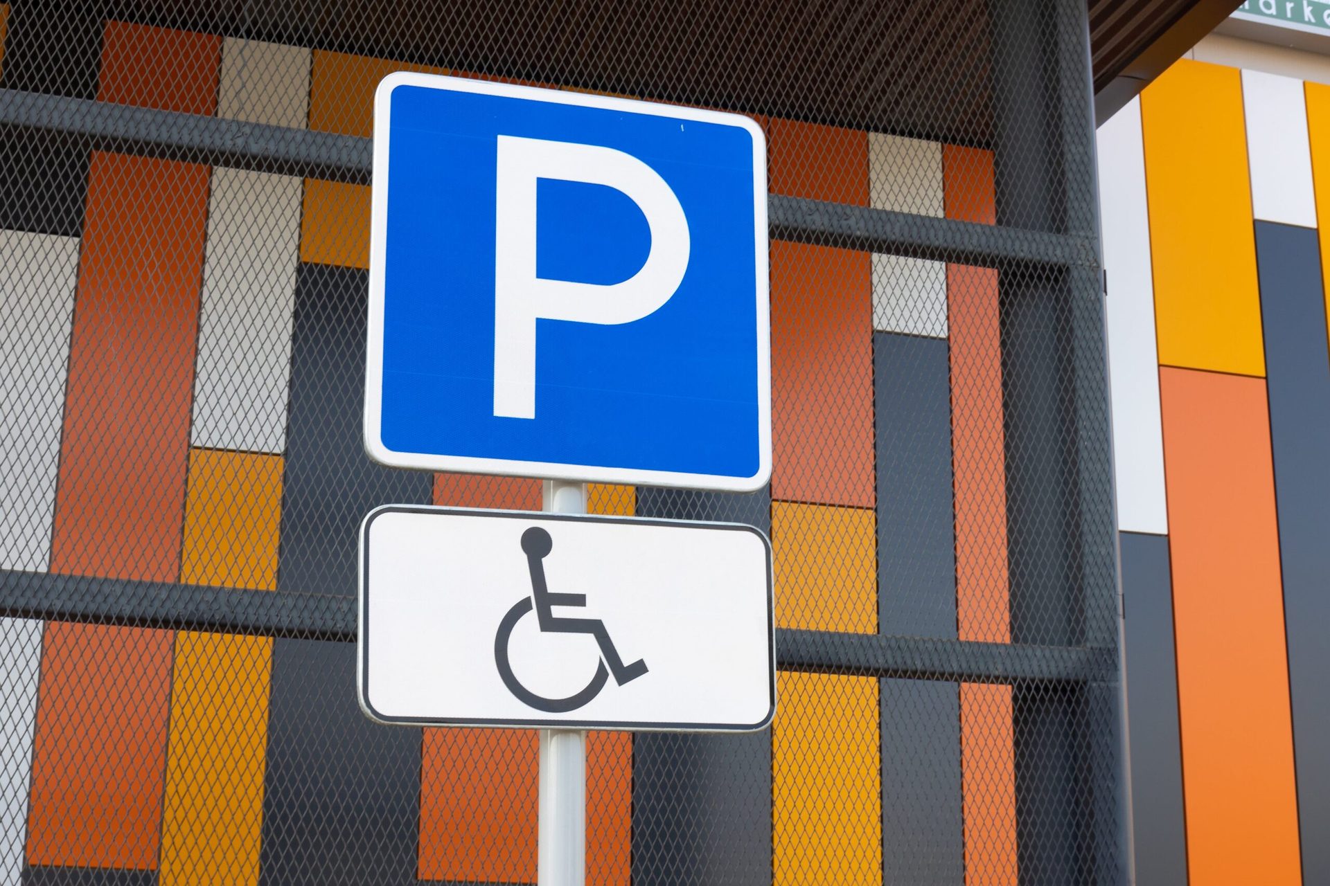 Aluminum signs